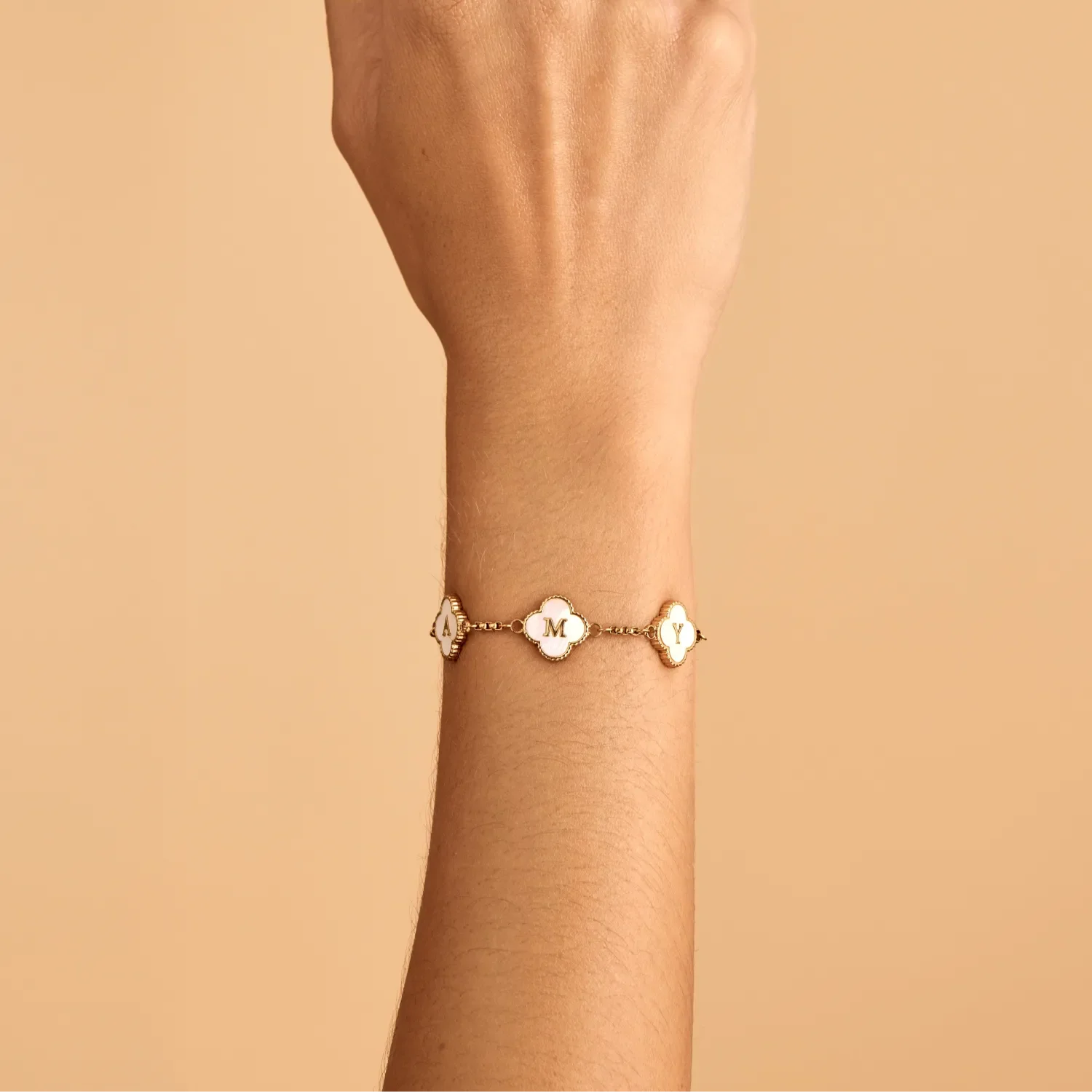 Pearl Clover Custom Name Bracelet
