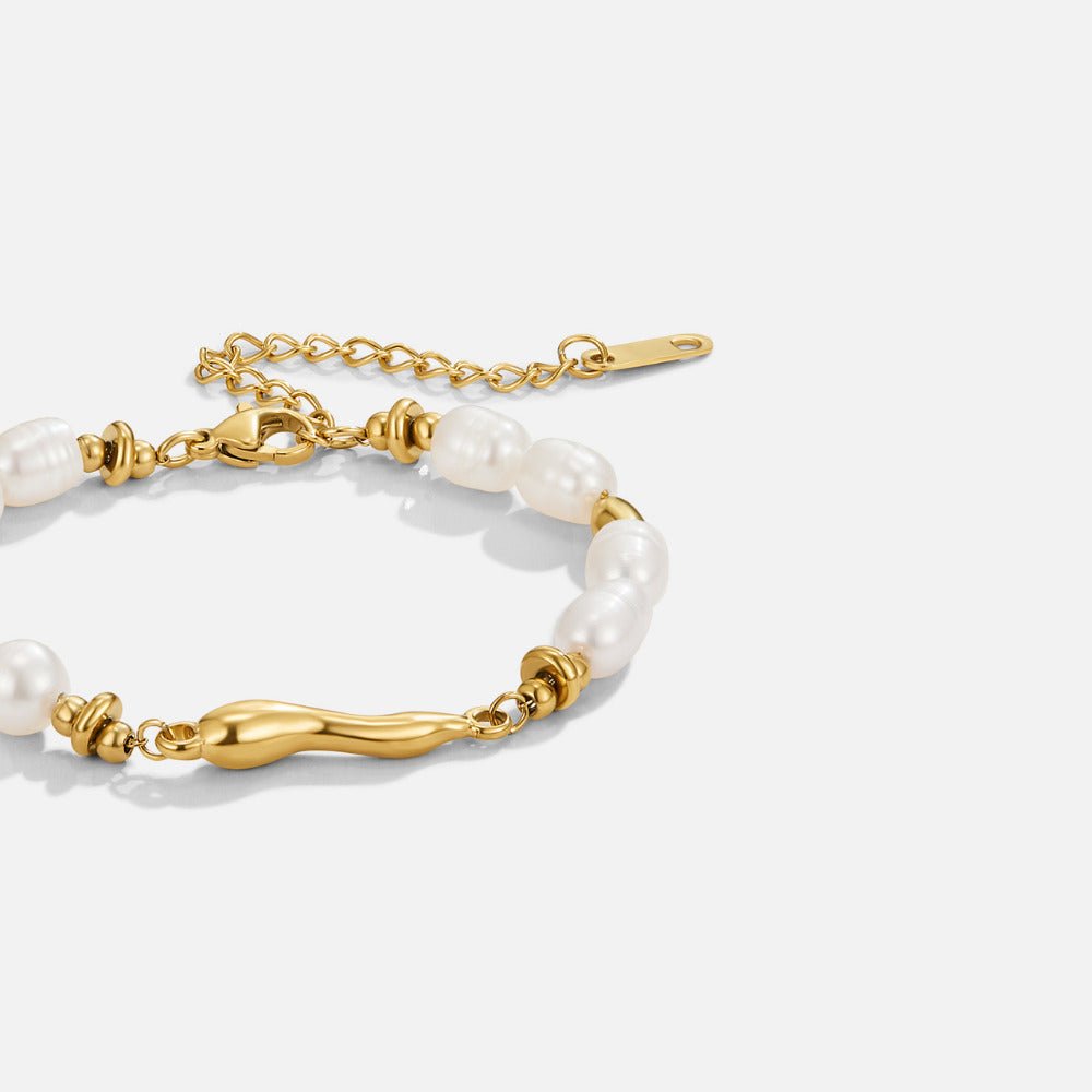 Lovebound Pearl Bracelet