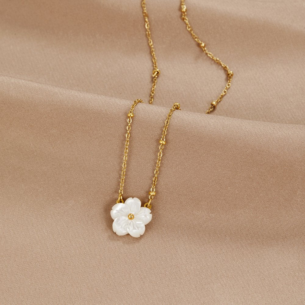 Unity Flower Necklace